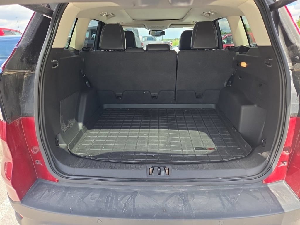 Used 2017 Ford Escape Titanium w/ Canadian Touring Package AWD/4WD image 13