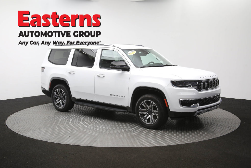 Used 2024 Jeep Wagoneer Series II w/ Flexible Seating Group RWD image 53