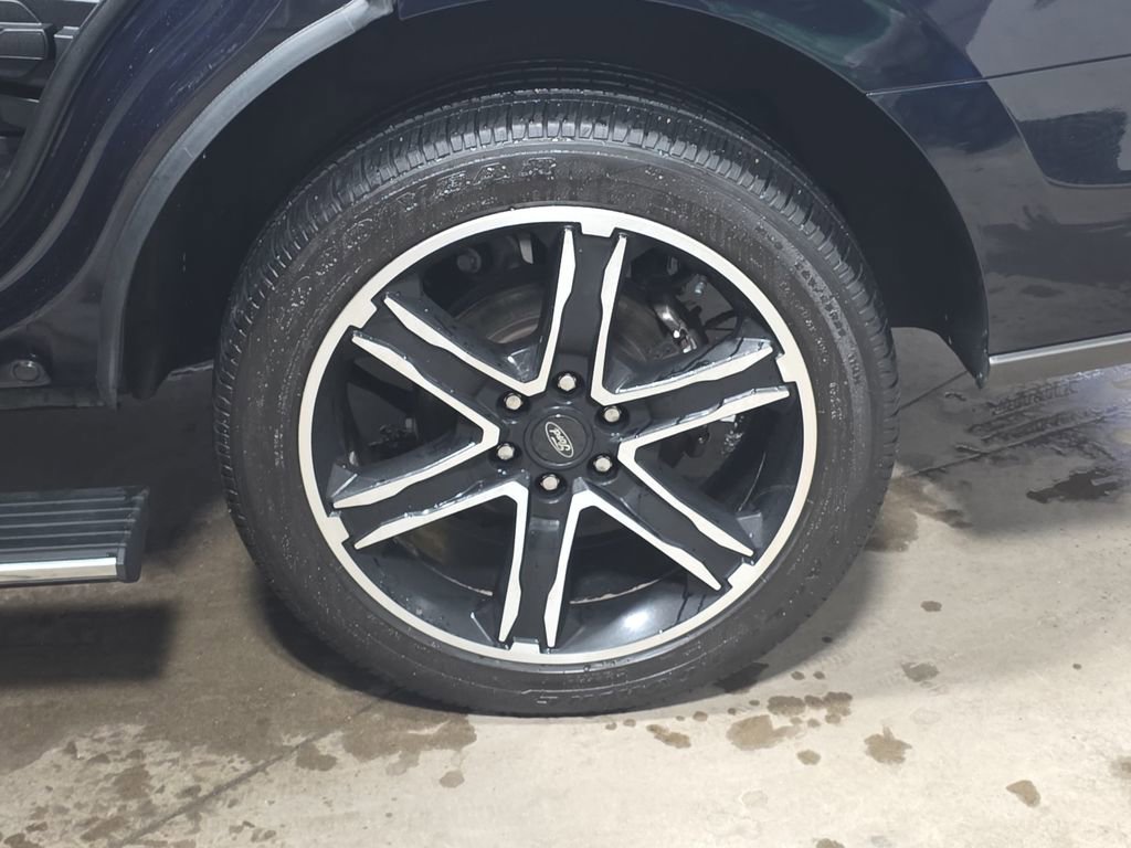 Used 2021 Ford Expedition Limited image 35