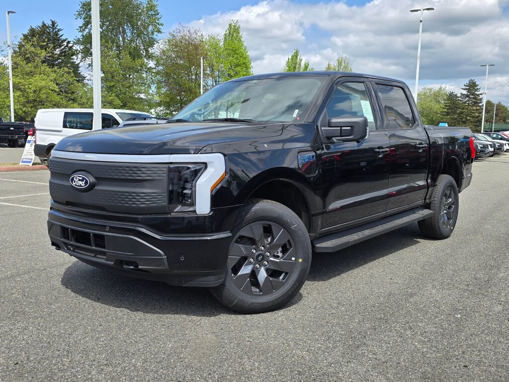 New 2025 Ford F150 Lightning Flash AWD/4WD image 1