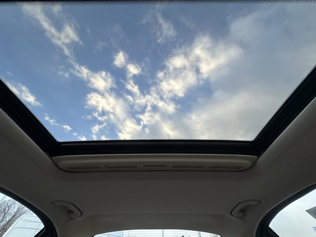 Certified 2021 Mercedes-Benz C 300 4MATIC Sedan image 18