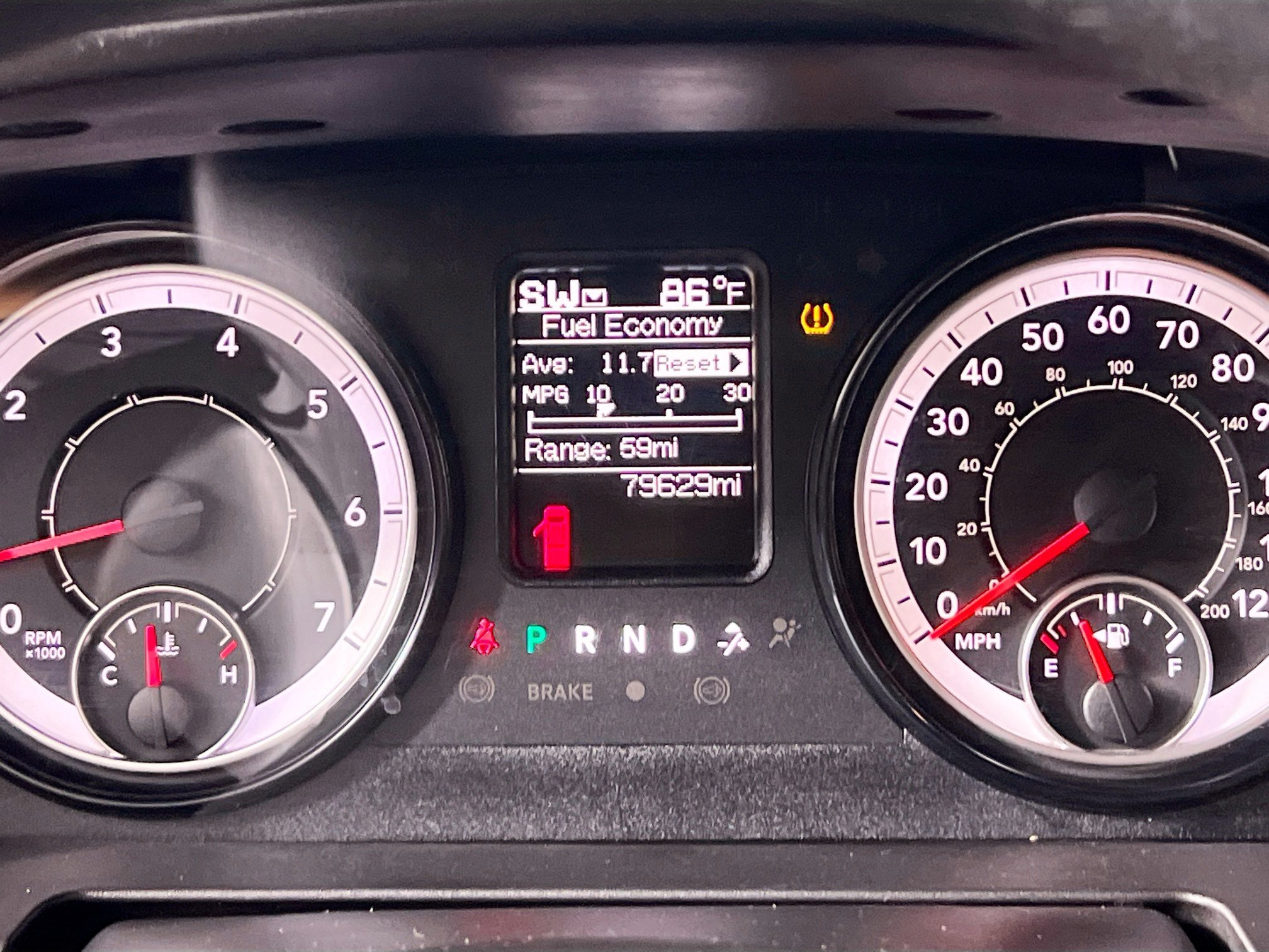 Used 2019 RAM 1500 Classic SLT AWD/4WD image 23