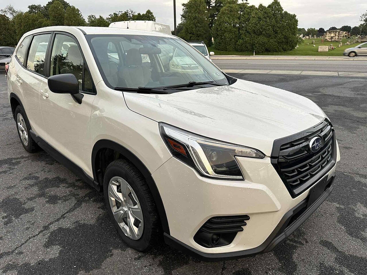 Used 2023 Subaru Forester image 3