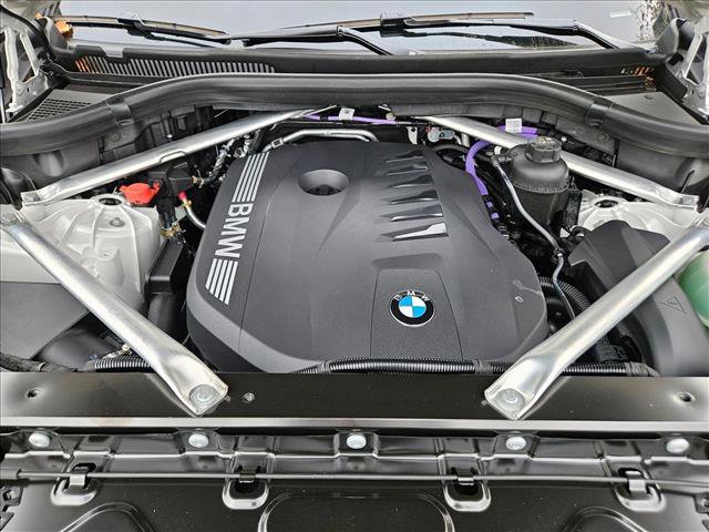 New 2026 BMW X5 xDrive40i w/ Executive Package image 17