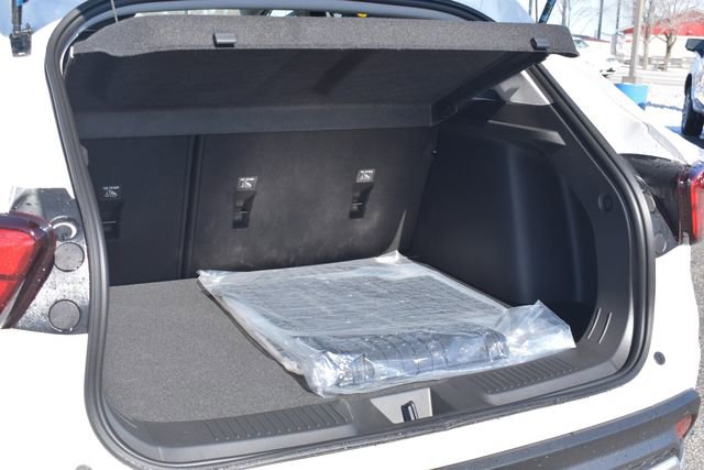 New 2026 Chevrolet Trax LT w/ Driver Confidence Package image 17