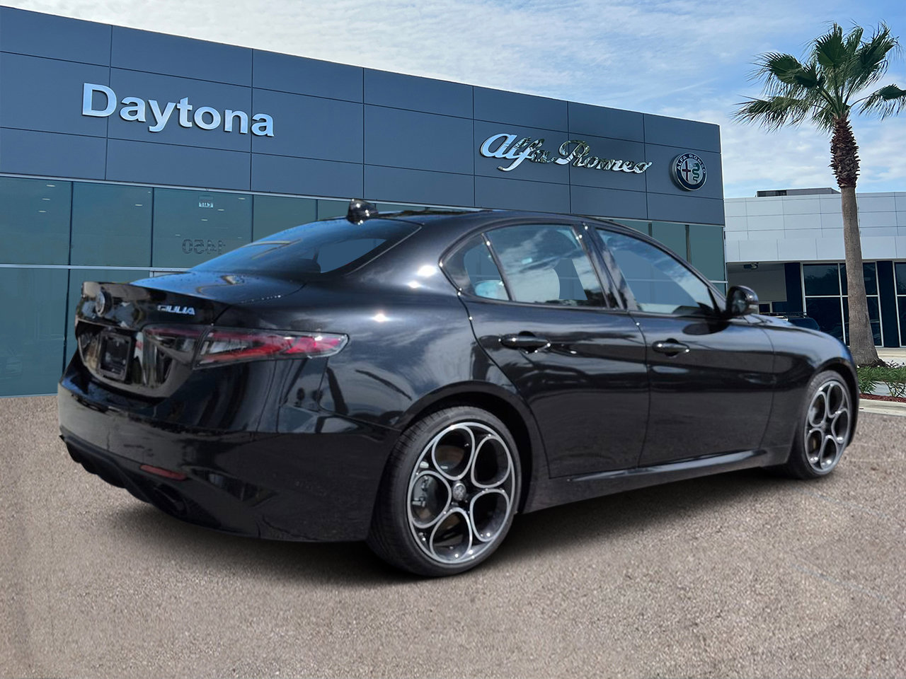 New 2026 Alfa Romeo Giulia w/ Driving Assist Package RWD image 3