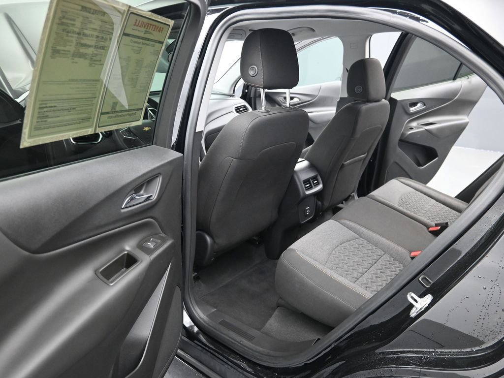 Used 2023 Chevrolet Equinox LT image 12