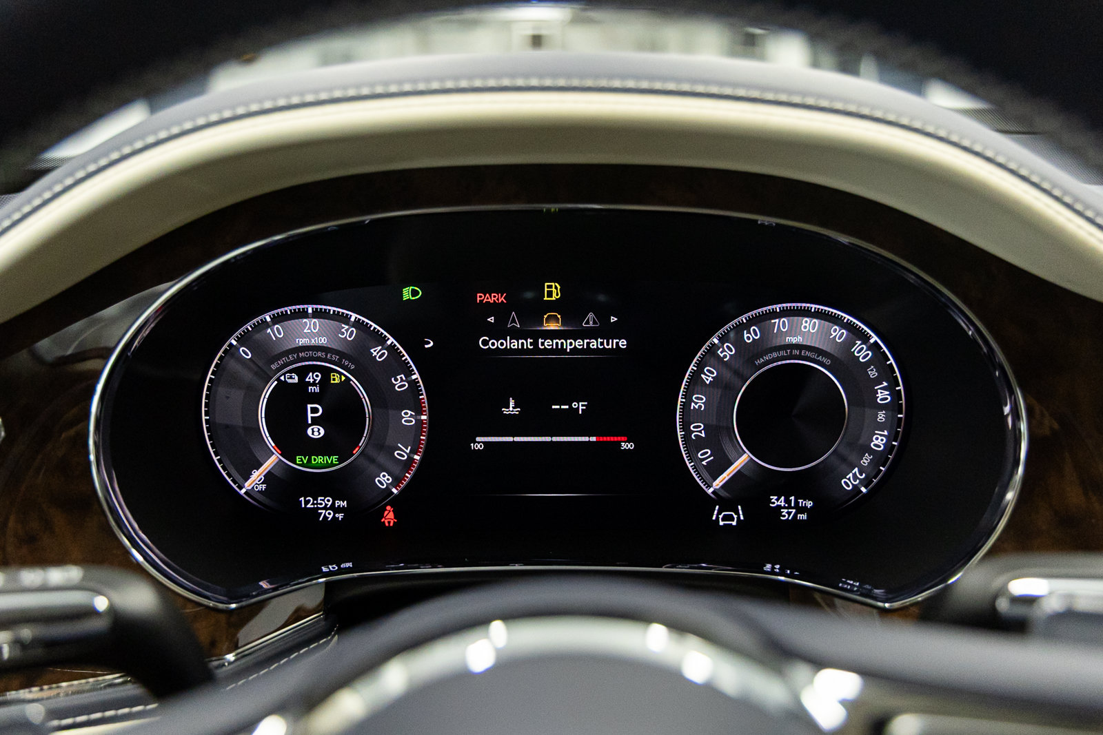 New 2026 Bentley Flying Spur Plug-In Hybrid AWD/4WD image 39