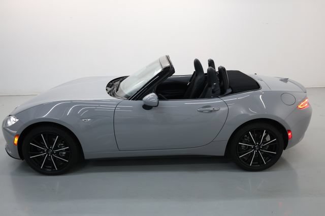 Used 2024 MAZDA MX-5 Miata Grand Touring w/ Weather Package RWD image 51