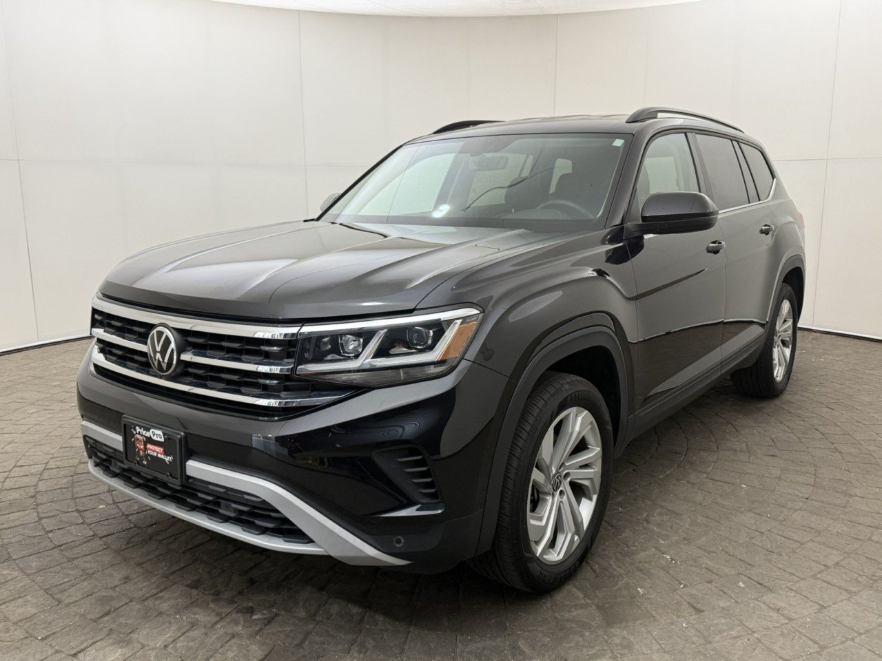 Used 2023 Volkswagen Atlas SE AWD/4WD image 3