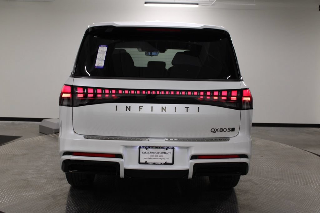 New 2026 INFINITI QX80 4WD w/ Sport Exterior Package image 4