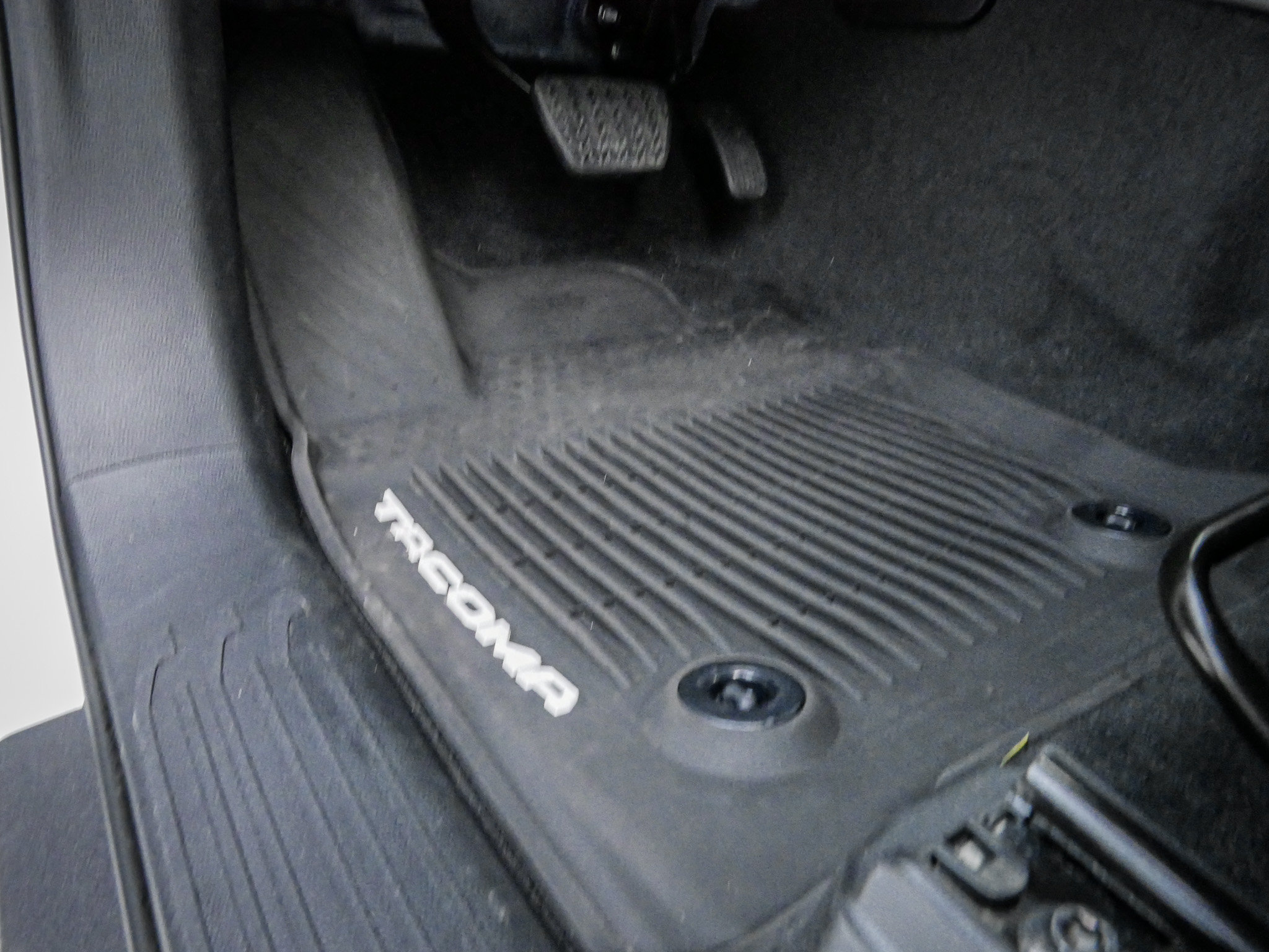 Used 2026 Toyota Tacoma SR5 RWD image 17