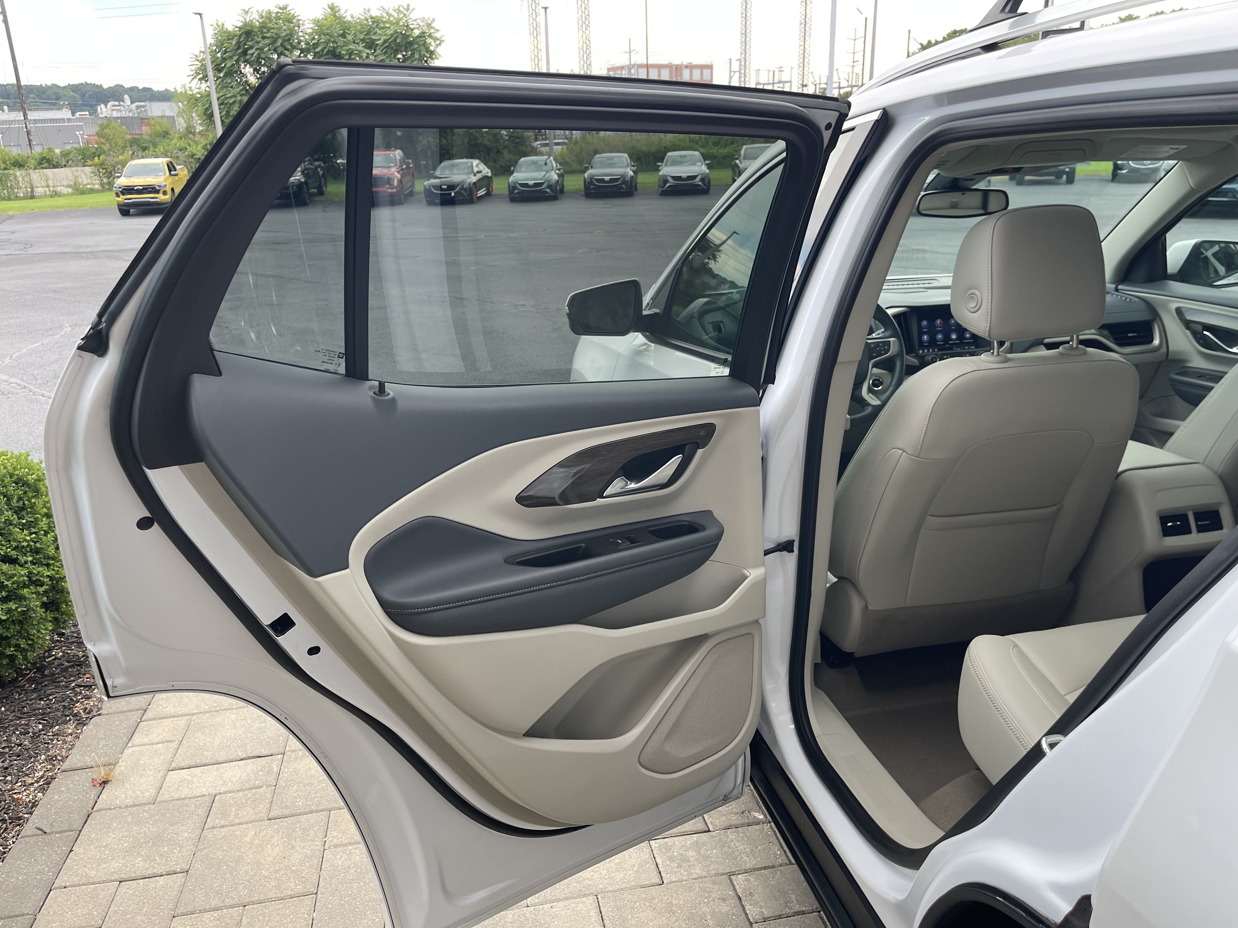 Used 2023 GMC Terrain Denali AWD/4WD image 19