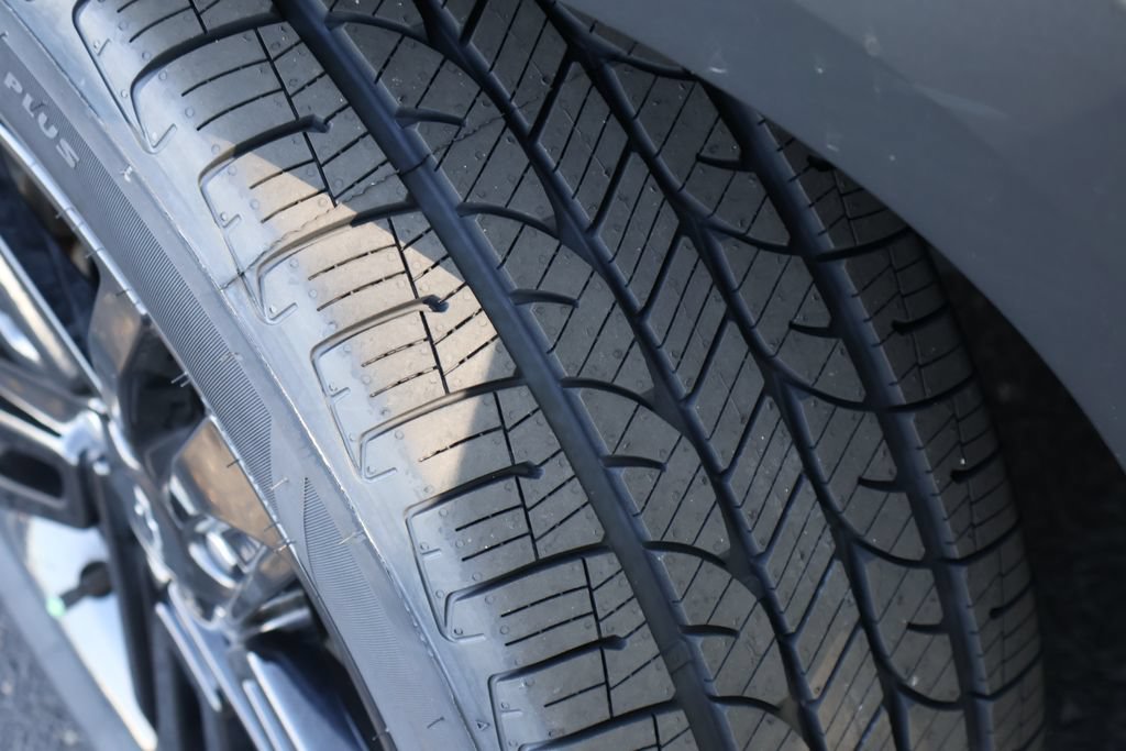 Certified 2024 Chevrolet Trax ACTIV FWD image 12