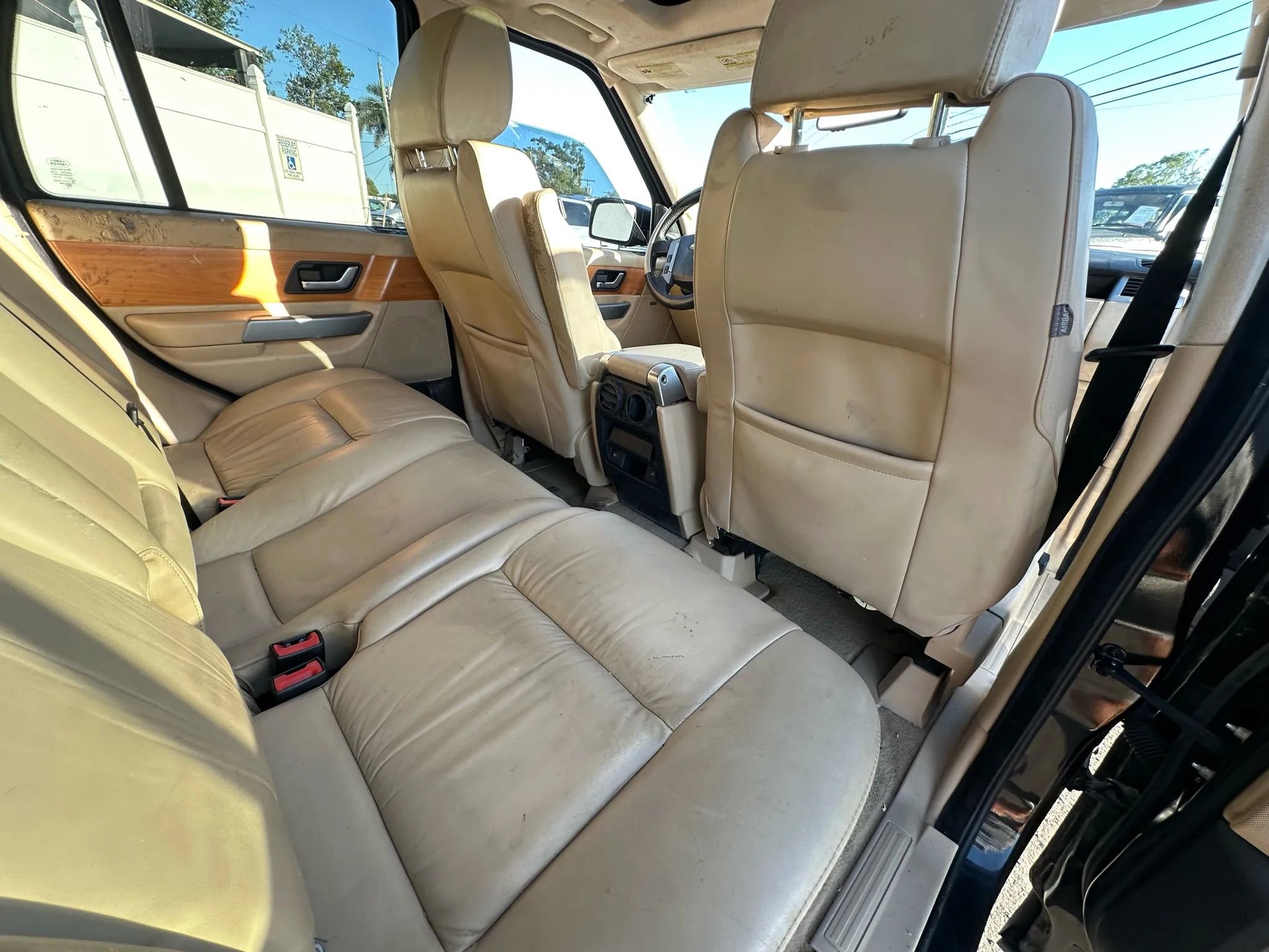 Used 2008 Land Rover Range Rover Sport HSE image 10