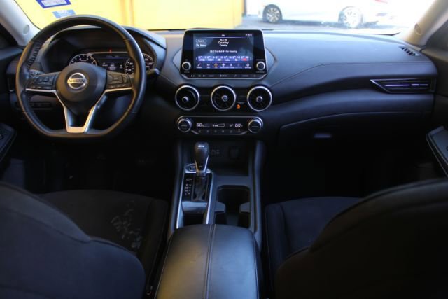 Used 2021 Nissan Sentra SV image 11