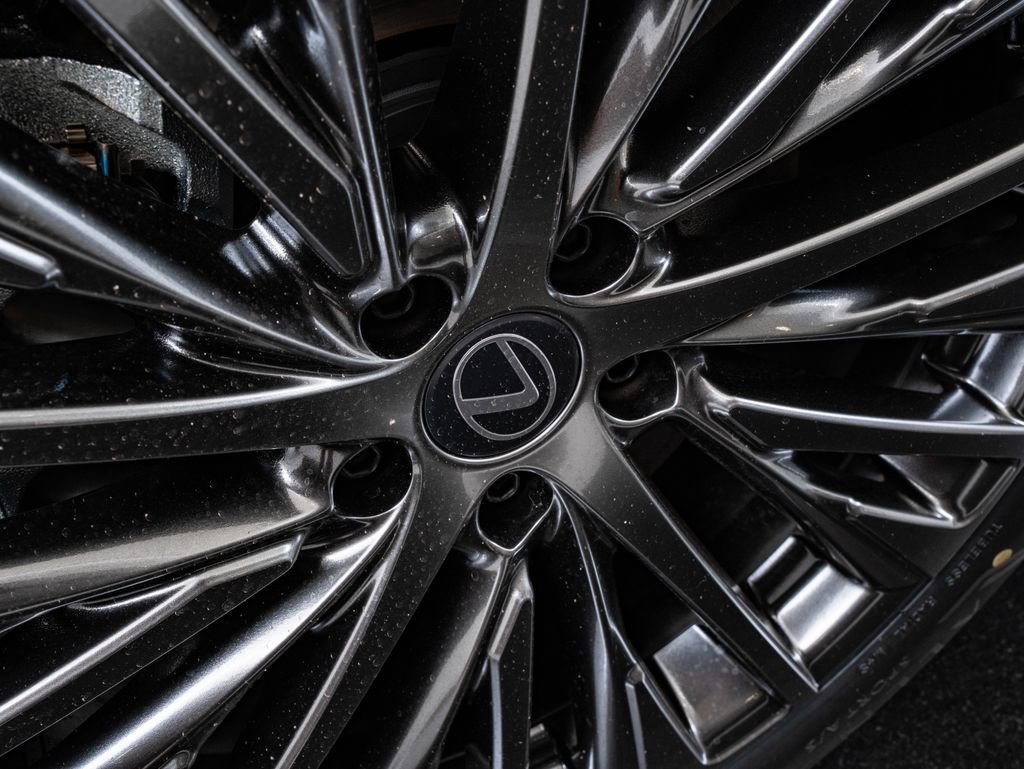 New 2026 Lexus RX 450h AWD image 8