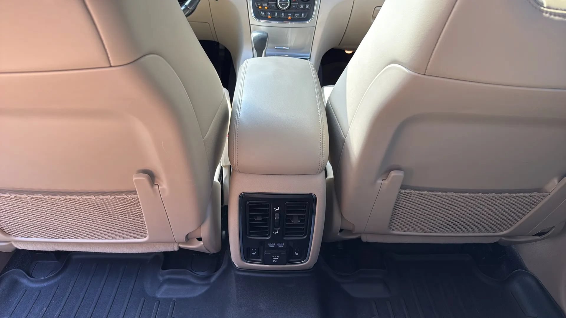 Used 2018 Jeep Grand Cherokee Limited AWD/4WD image 39