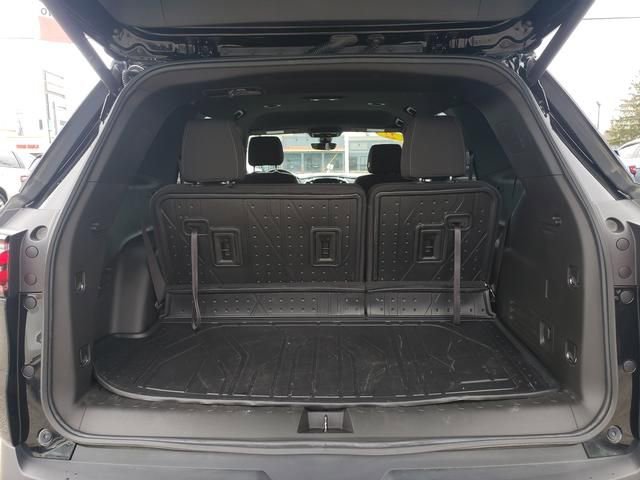 Used 2022 Chevrolet Traverse LT image 5