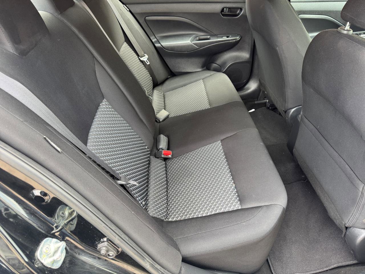 Used 2021 Nissan Versa S image 14