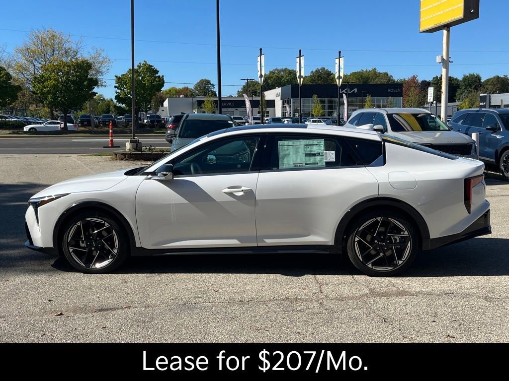 New 2025 Kia K4 GT-Line w/ GT-Line Sunroof Package image 2