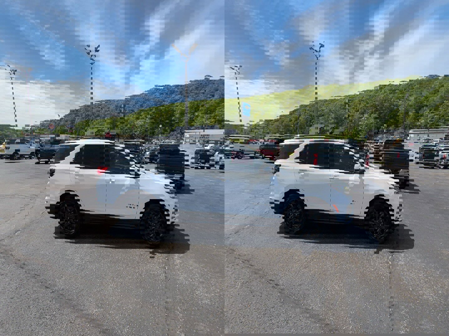 Used 2023 Chevrolet Equinox RS video 3