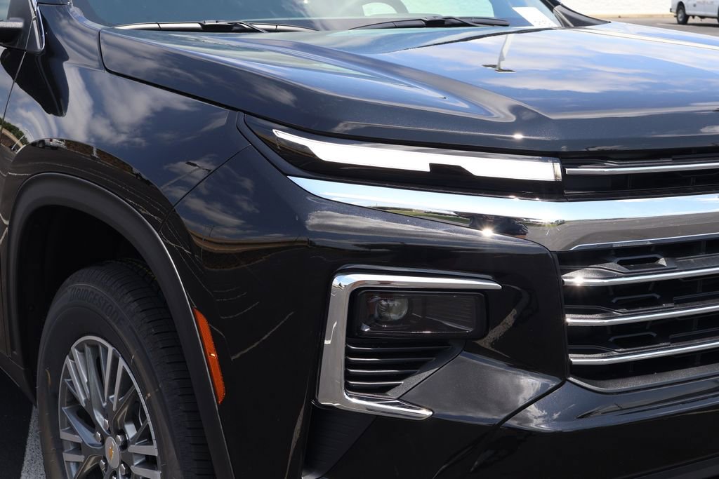 New 2026 Chevrolet Traverse LT w/ Driver Confidence Package image 4