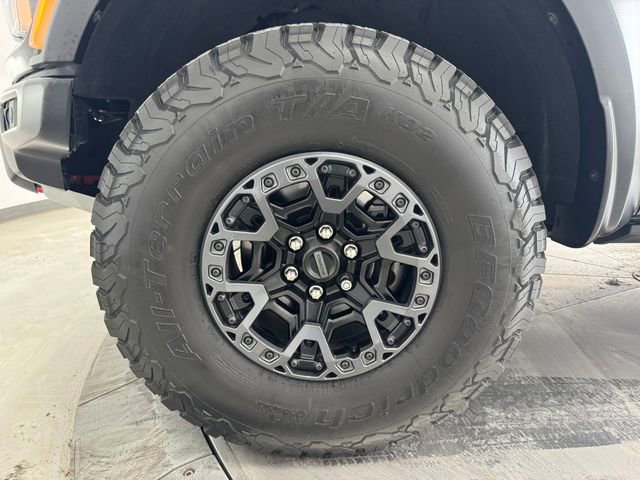 Used 2024 Ford F150 Raptor w/ Equipment Group 803A Raptor R AWD/4WD image 9