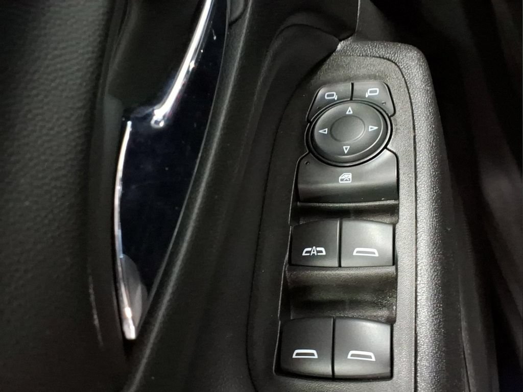 Used 2022 Chevrolet Equinox LT FWD image 15