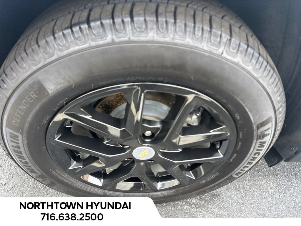 Used 2023 Chevrolet Equinox LT FWD image 40