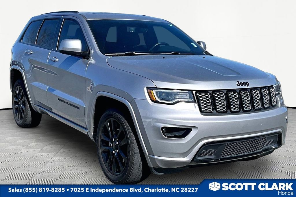 Used 2020 Jeep Grand Cherokee Altitude image 1