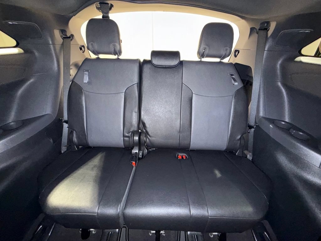 Certified 2023 Toyota Sienna XSE w/ XSE Plus Package AWD/4WD image 23