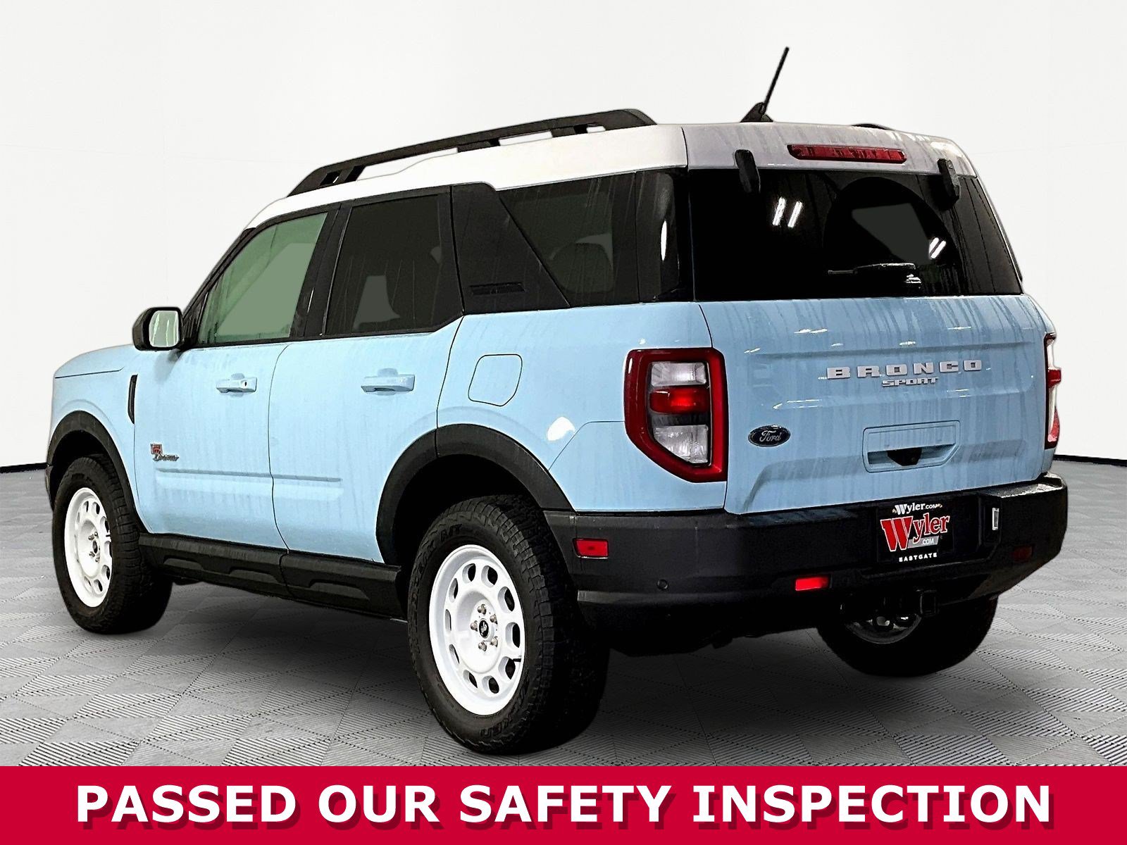 Used 2023 Ford Bronco Sport Heritage Limited AWD/4WD image 4
