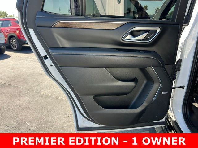 Used 2024 Chevrolet Tahoe Premier w/ Advanced Technology Package AWD/4WD image 13