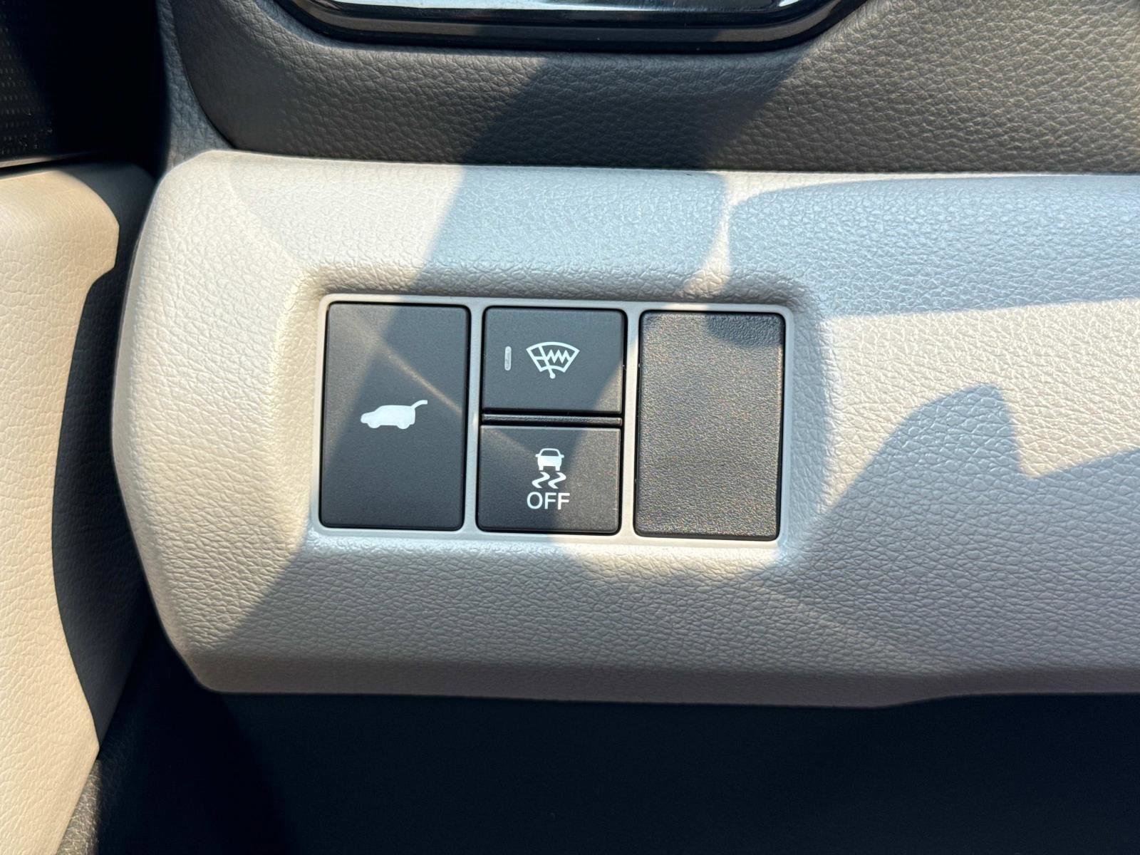 Used 2025 Honda Pilot Elite image 13