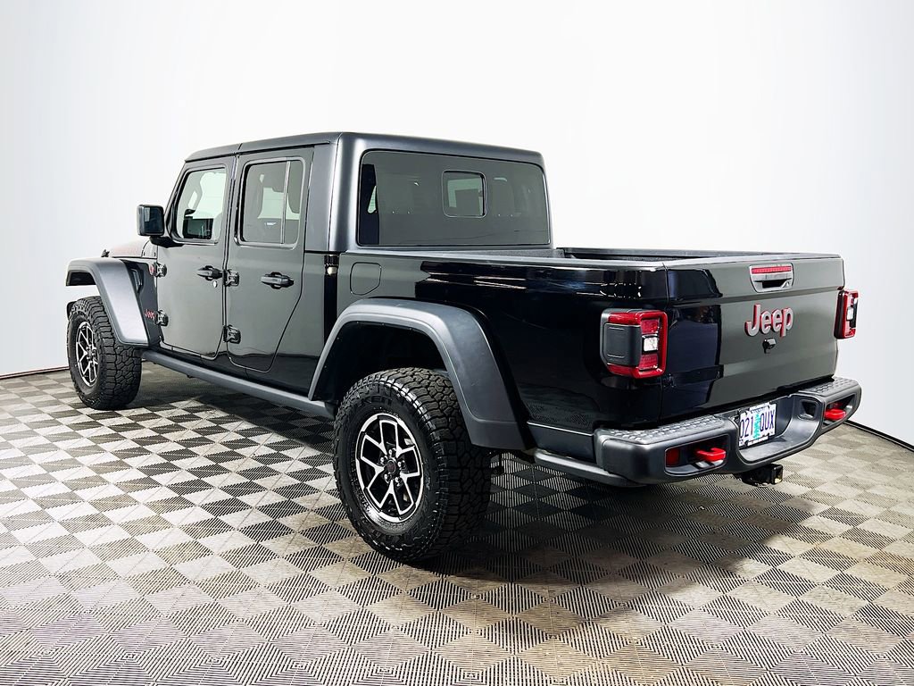 Used 2025 Jeep Gladiator Rubicon w/ Convenience Group image 6