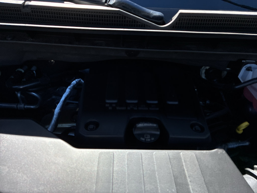 Used 2026 Chevrolet Silverado 1500 Custom Trail Boss AWD/4WD image 14