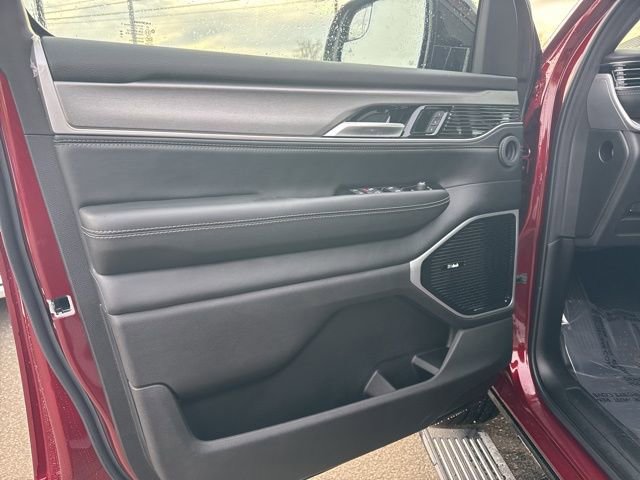 New 2026 Jeep Grand Wagoneer L Limited image 22