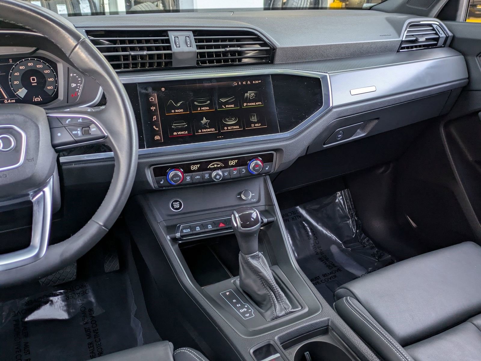 Used 2023 Audi Q3 2.0T Premium w/ Black Optic Sport Package image 9
