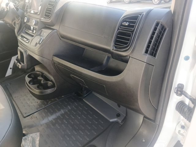 Used 2024 RAM ProMaster 2500 w/ Convenience Group FWD image 17