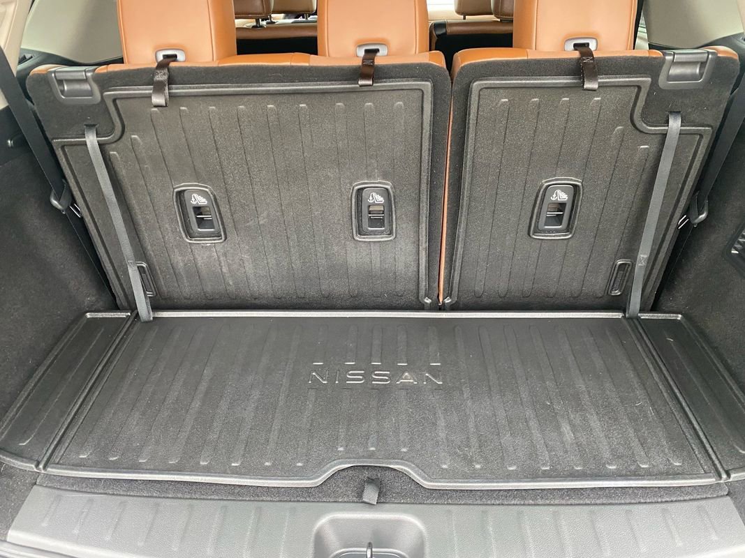 Used 2024 Nissan Pathfinder Platinum w/ Cargo Package AWD/4WD image 44