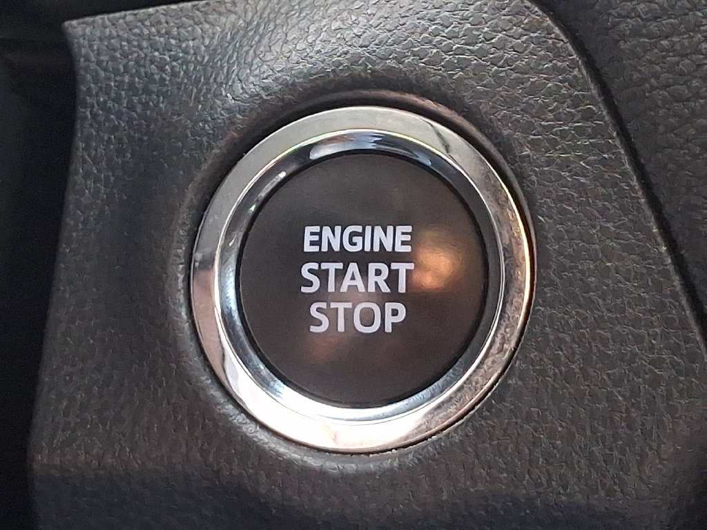 Used 2024 Toyota RAV4 XLE AWD/4WD image 22