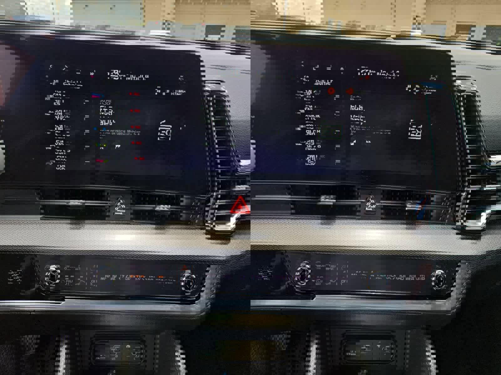 Used 2023 Kia Sportage SX image 16