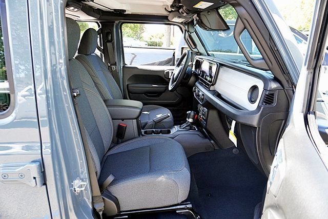 New 2026 Jeep Wrangler Unlimited Sport AWD/4WD image 15