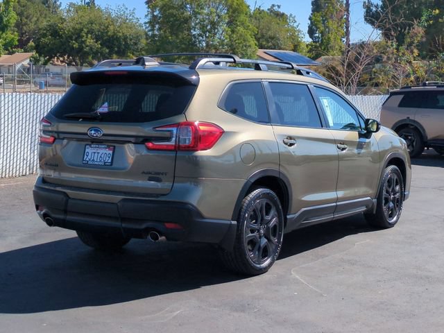 Used 2023 Subaru Ascent Onyx Edition AWD/4WD image 3