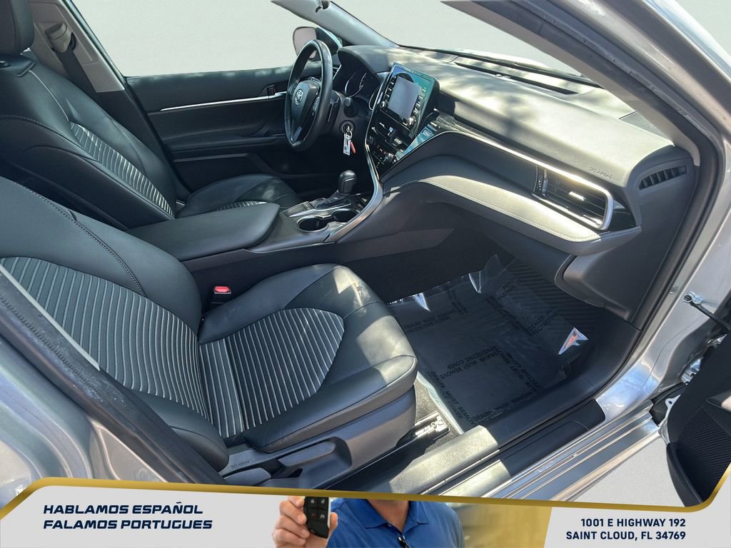 Used 2023 Toyota Camry SE FWD image 29