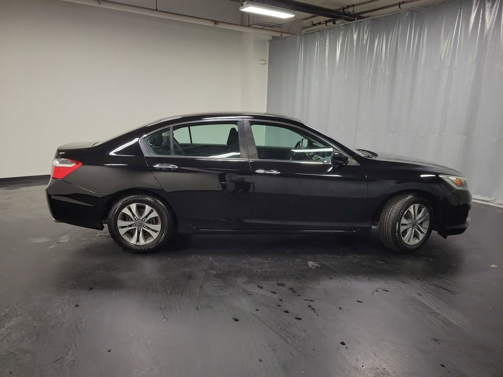 Used 2015 Honda Accord LX image 9
