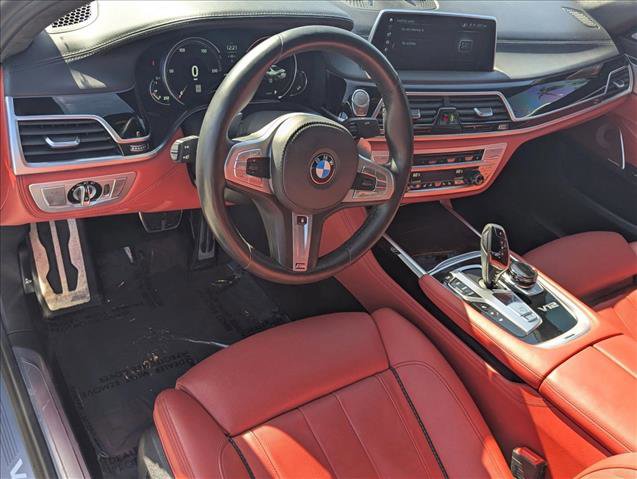 Used 2019 BMW M760i xDrive w/ Luxury Rear Seating Package image 10