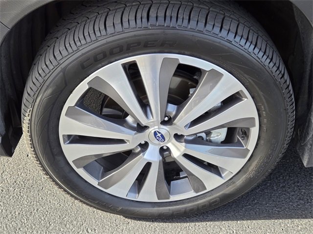 Used 2019 Subaru Ascent Touring w/ Popular Package #3 image 8