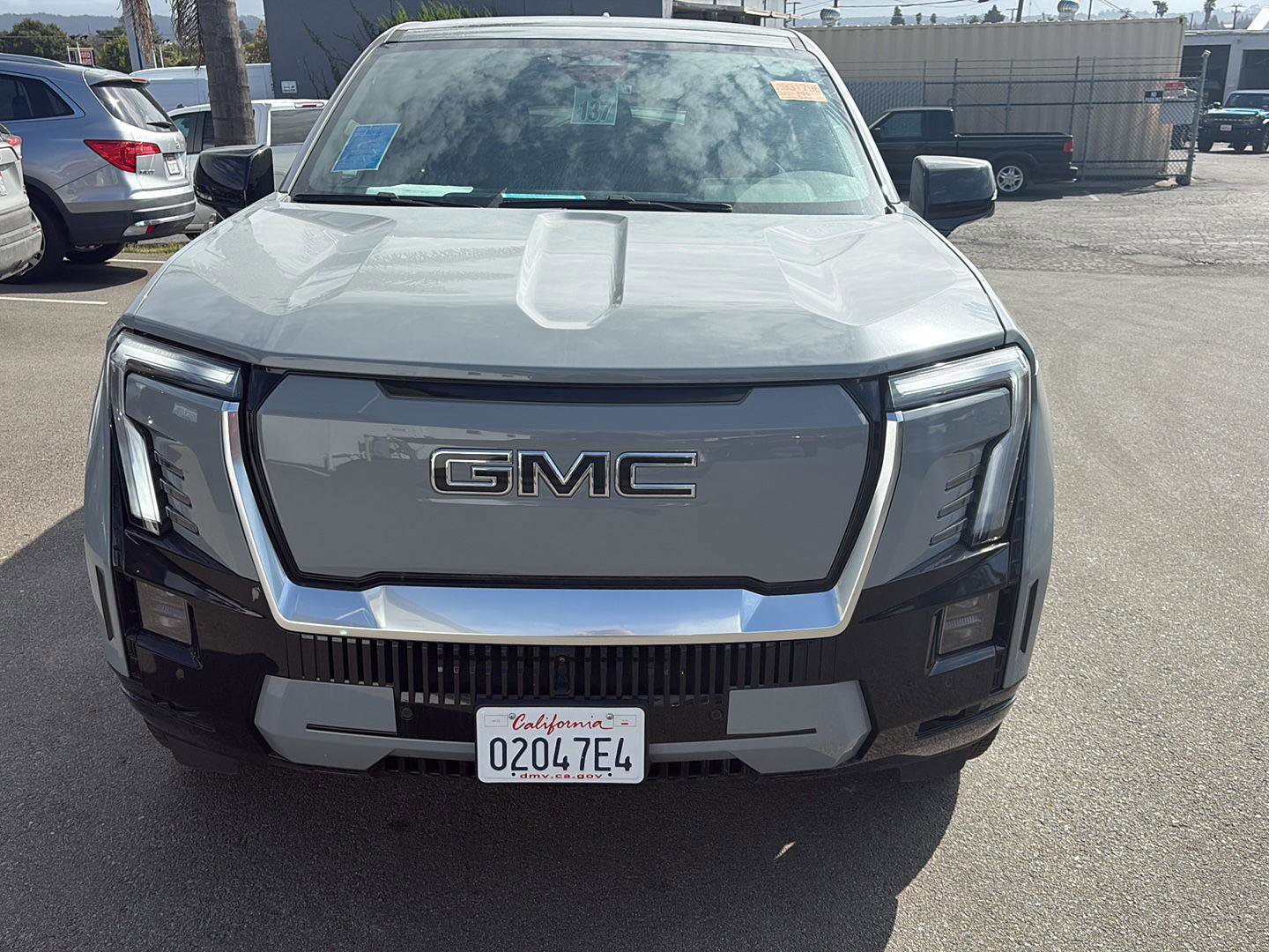 Used 2024 GMC Sierra EV Denali image 7
